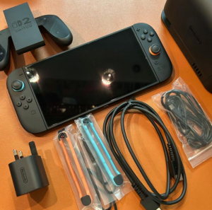 Switch2首发选购注意事项 现货预售性价比对比